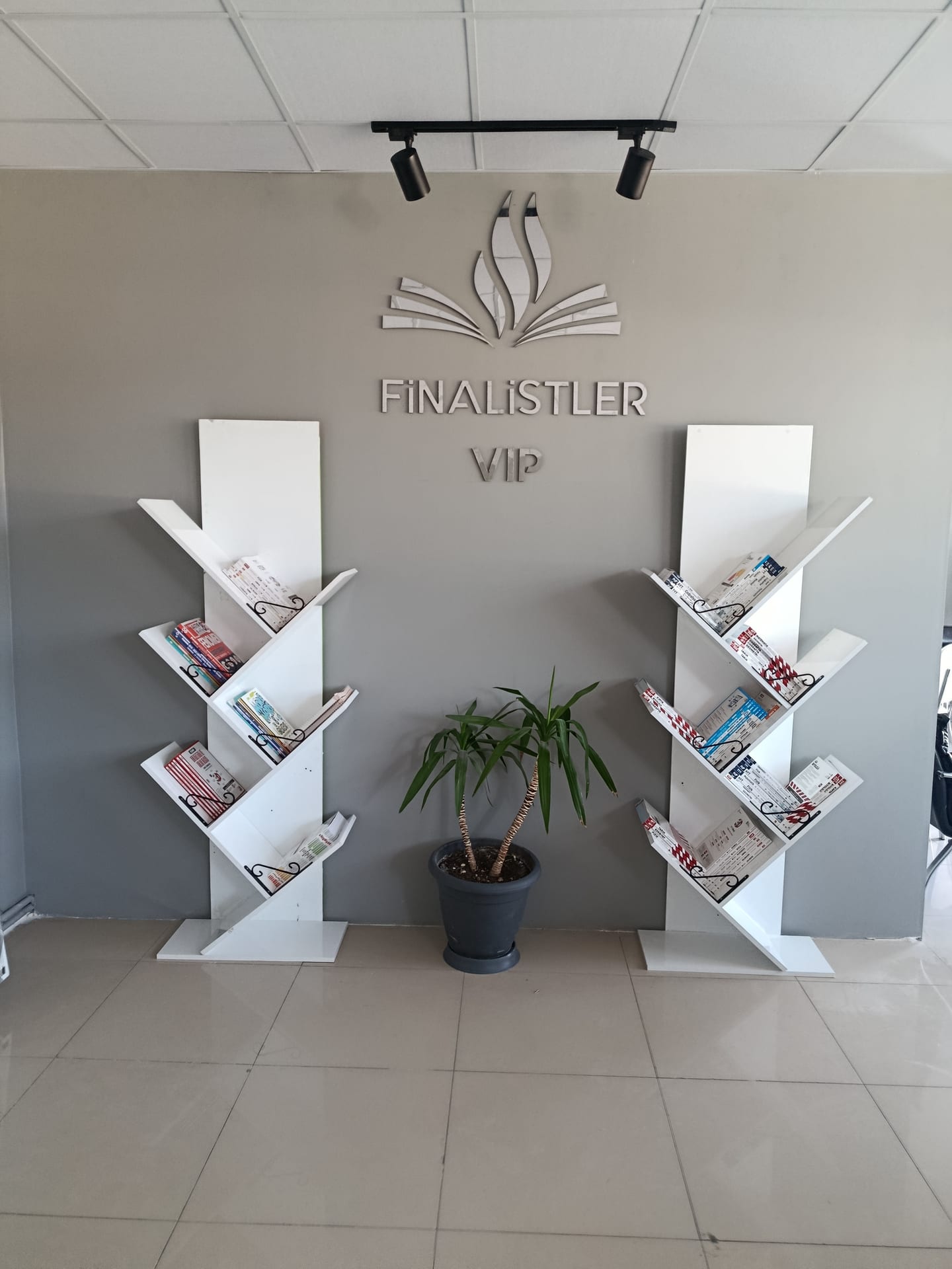Finalistler VIP Ferah ve Modern Derslikler