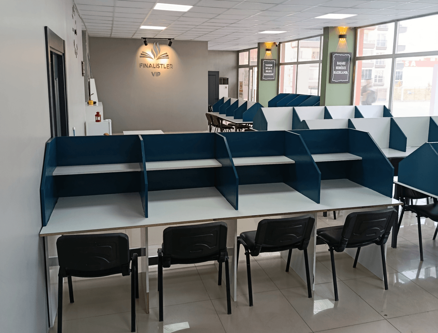 Finalistler VIP Kütüphanesi ve Etüt Salonu
